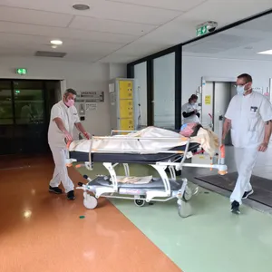 La certification du centre hospitalier examinée par  la Haute...