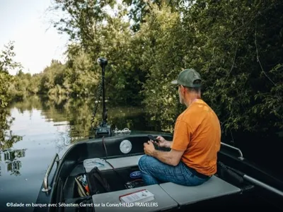 NOTTONVILLE - La Conie en Barque : Une Immersion au Fil de l’Eau