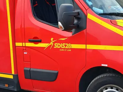 Intervention des secours pour un accident à Belhomert-Guéhouville