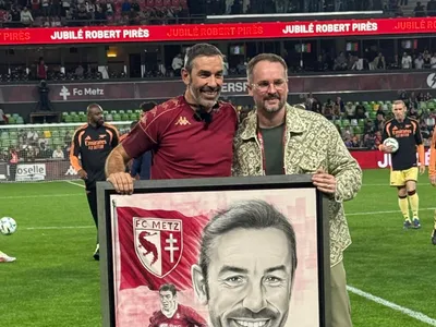 Jubilé de Robert Pirès : des grands joueurs, de la nostalgie et...