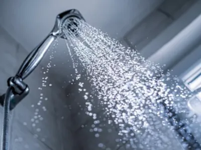 À Strasbourg, 130 familles privées de douche depuis deux mois après...