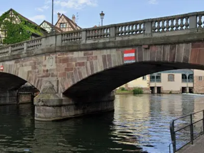 Strasbourg : un homme sauvé de la noyade après une chute dans l’Ill