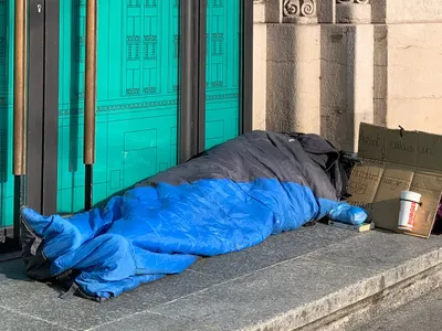 Des QR codes pour donner aux sans-abri : une nouvelle forme de...