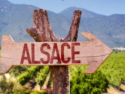 De nouveaux panneaux “Bienvenue en Alsace” installés aux entrées du...