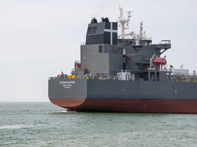 Tensions au Moyen-Orient : menace sur le détroit d’Ormuz et flambée...