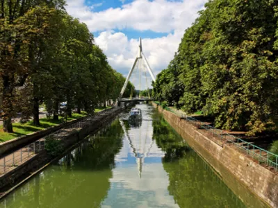 À Mulhouse, les berges de l’Ill réaménagées en espace de détente et...