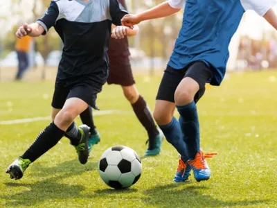 Football amateur en Alsace : un joueur suspendu après des propos...