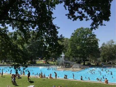 Suisse : des mesures prises dans les piscines pour éviter les...
