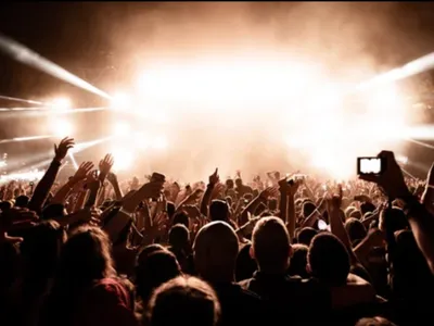 Le festival des Alpagas Bleus maintient la venue de Patrick Bruel à...