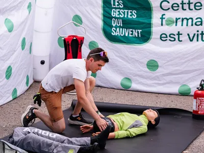 Tour de France Femmes : une initiation aux premiers secours au...