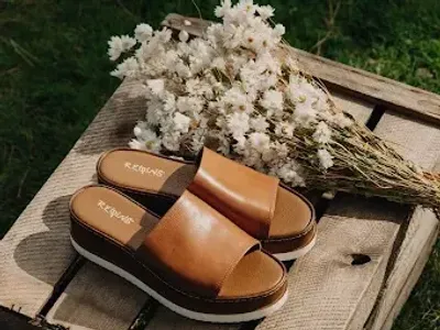 👟✨ Jeu Concours K6FM – Gagnez vos cartes cadeaux chez Paire &...