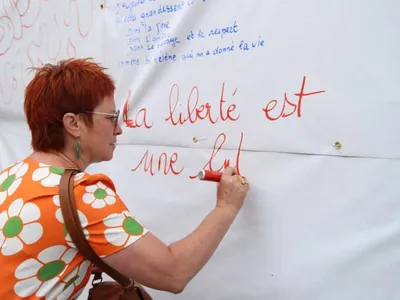Un mur d’expression pour les femmes à Abbeville