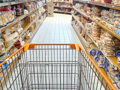 La conservation des aliments de l'Intermarché de Freneuse remise en...