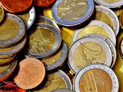 Noël / Nouvel an : combien les yvelinois dépensent-ils ?