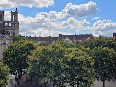 Mantes-la-Jolie : une fillette de deux mois sauvée par un agent de...