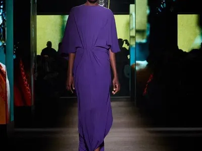 FG CHIC : Le violet, nouvel éclat de l’automne parisien
