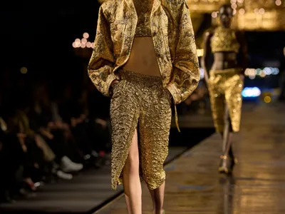 Saint Laurent, une nuit d’or à Paris