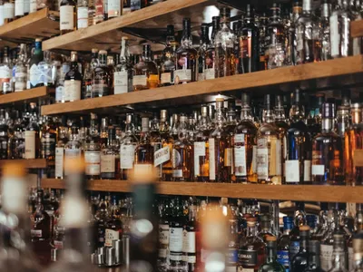 Quand la génération Z fait chuter l’industrie mondiale de l’alcool