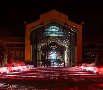 La Cité du Cinéma se réinvente en lieu culturel et festif