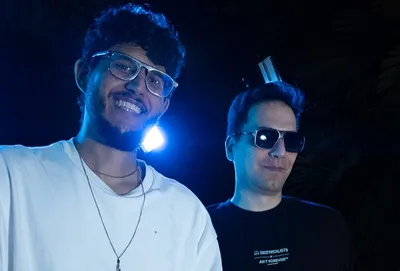 LEVEL UP (IT) offre une nouvelle vie afro house à Running Up That Hill