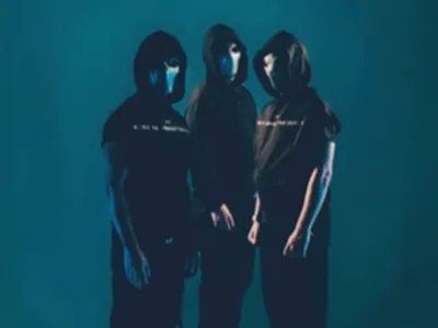 TR3NACRIA revisite Paper Aeroplane d'Angus & Julia Stone 