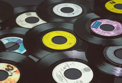 Près de 6500 faux vinyles saisis au Royaume-Uni