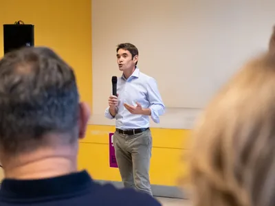 Municipales 2026 : Un 2e tour renversant pour Antoine Desfretier à...