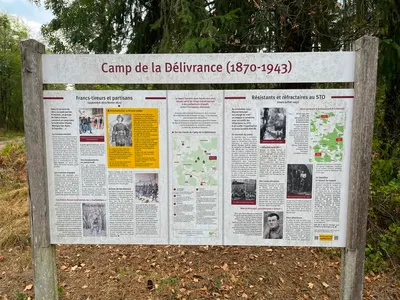 Le portrait d'Addi Bâ de nouveau visé par des tirs dans les Vosges,...
