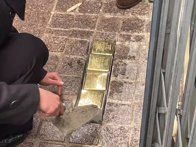 Stolpersteine : rendre hommage pour ne pas oublier une face sombre...