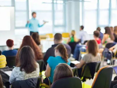 Formation professionnelle et apprentissage : la Région Grand Est...