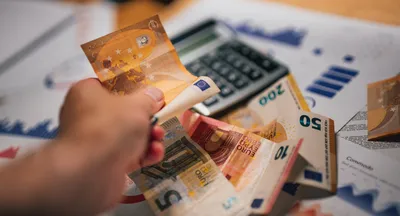 125 millions de moins : « Soit ils ferment les CCI, soit ils...