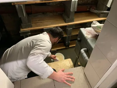 EN IMAGES. Les caves des commerces de la Doutre à Angers se...