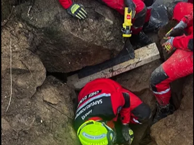 Vidéo. Un chien sauvé par les pompiers à Segré-en-Anjou Bleu