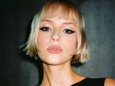 Angèle dévoile son nouveau titre avec Justice