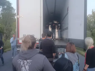 Corrèze : des agriculteurs contrôlent des camions sur l’A20