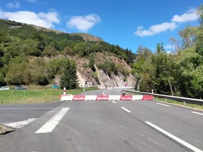 Cantal : la fermeture de la RN 122 continue de piéger les usagers