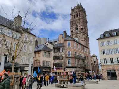 Aveyron : mobilisation contre la baisse des budgets