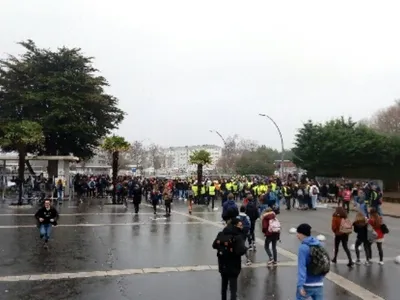 Saint-Nazaire : un manifestant de 19 ans condamné pour avoir...