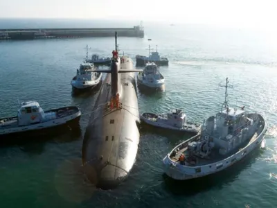 Finistère : des drones ont survolé la base sous-marine de l'Île Longue