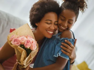 Fêtes des Mères 2026 : ce dimanche on célèbre les mamans, mais d'où...