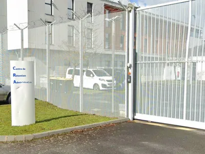 Trois recours contre le futur centre de rétention administrative de...
