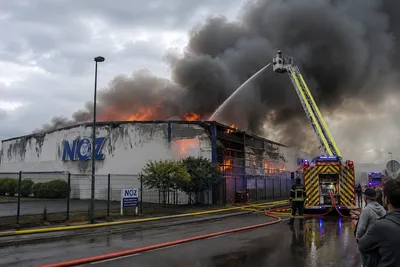 Le magasin Noz des Sables-d’Olonne ravagé par un spectaculaire...