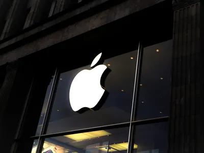 50 ans d’Apple : un leader mondial confronté au défi de l’IA