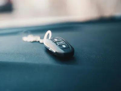 Fraudes aux cartes grises : la Cour des comptes dénonce un manque à...