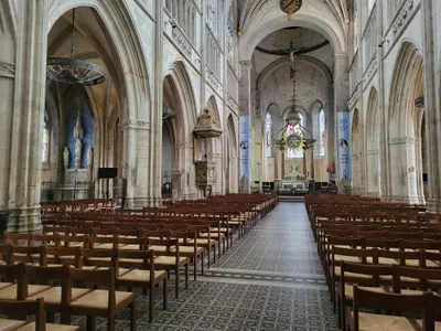 Alençon : une visite nocturne sensorielle à la basilique Notre-Dame