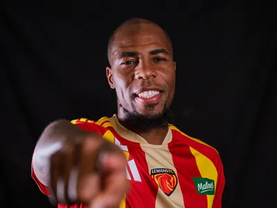 Djibril Sidibé signe au Mans FC