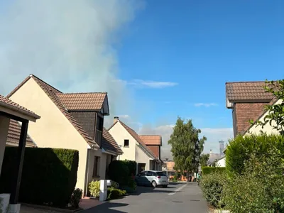 A Isneauville, un incendie mobilise près d'une centaine de pompiers