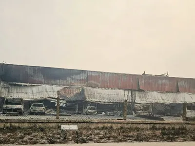Biscarrosse : incendie pas encore maîtrisé, 23 000 personnes évacuées