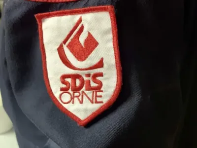 Le Ménil-Guyon : une voiture s'encastre dans un mur