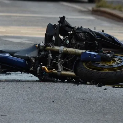 Un motard dans un état grave après une collision sur la D68